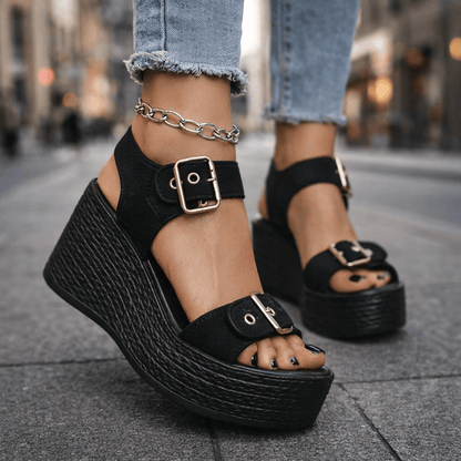 Naia Wedge con Fibbia - vevaly.com