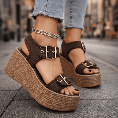 Naia Wedge con Fibbia - vevaly.com