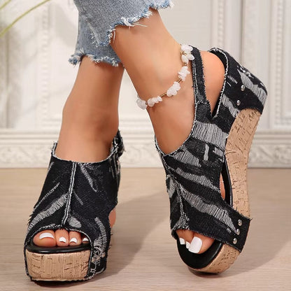 Deni | Pohodlné a elegantní sandály - vevaly.com