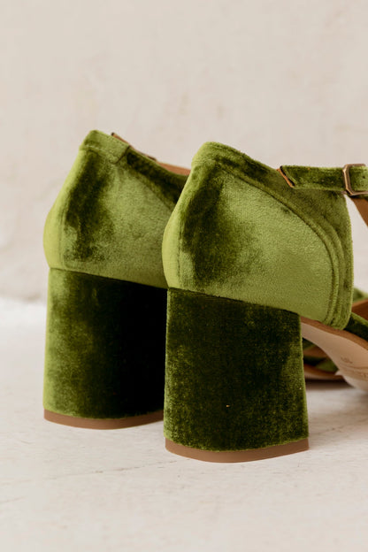 Aitana Terciopelo Kaki | Semišové sandály - vevaly.com